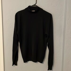 Women’s Talbots 100% silk sweater, Size M